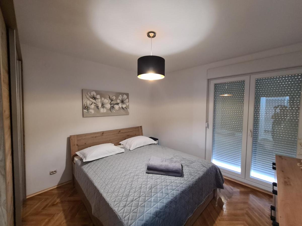 Matanovi Dvori-Krka National Park Hotel โลโซวาซ ภายนอก รูปภาพ